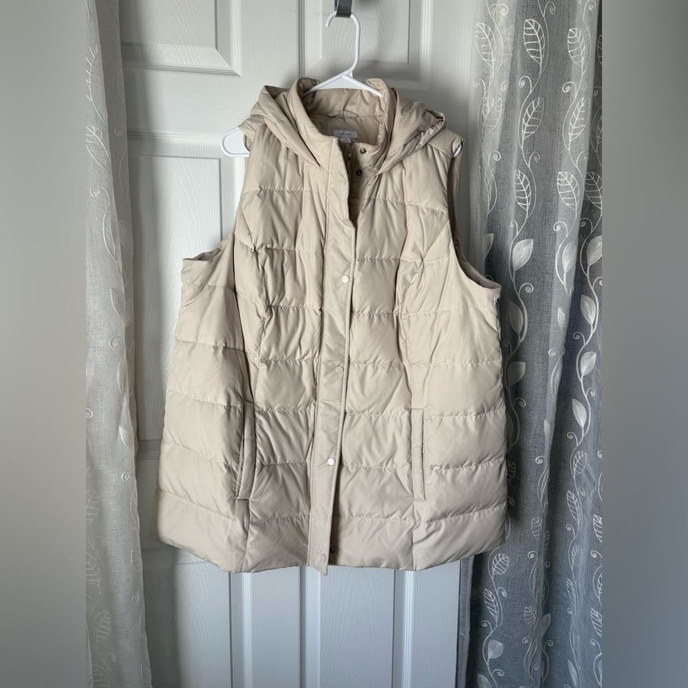 J. Jill Longline Down Hooded Puffer Vest 80% down women plus size 2X minor stain